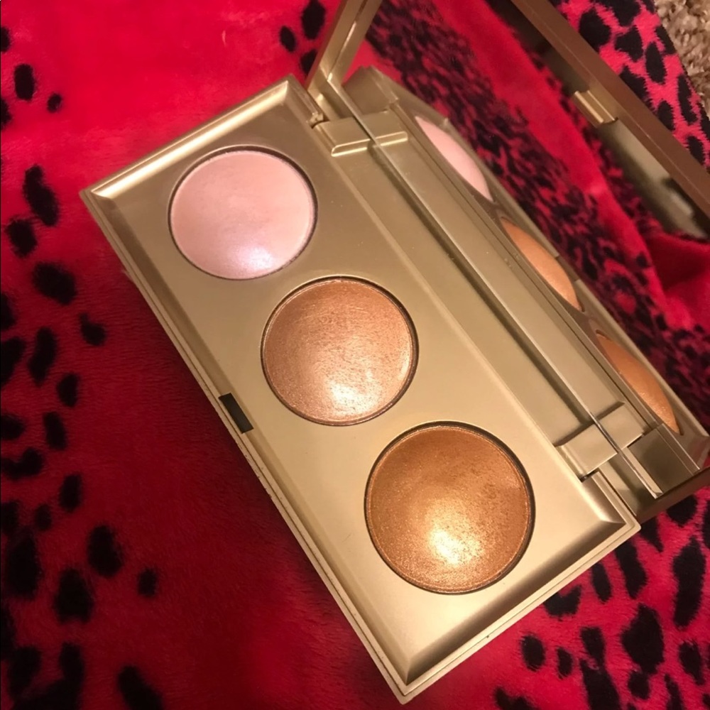 Stila Highlighter Palette